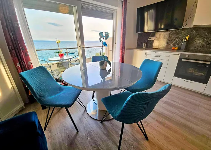 Nemo * Jesenice (Split-Dalmatia)